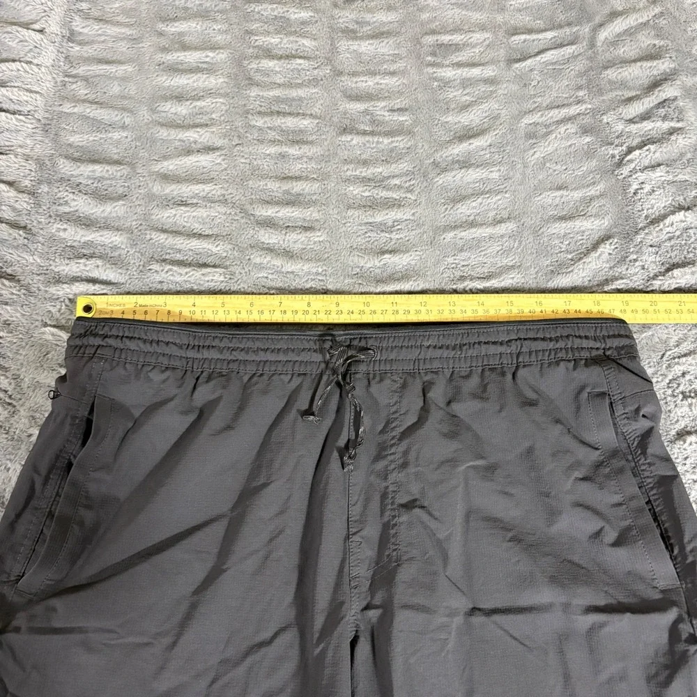 KUHL Renegade Shorts Mens XL Charcoal Gray Nylon Spandex Stretch Hiking Outdoor